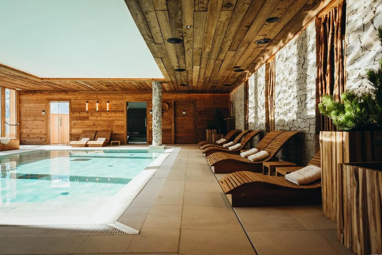 Lodji Hotel & Spa Saint-Martin-de-Belleville