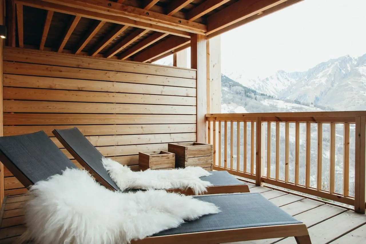 Lodji Hotel & Spa Saint-Martin-de-Belleville 4*,