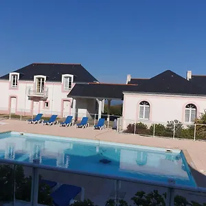 Holiday home Locations Loc'maria - Location Professionnelle